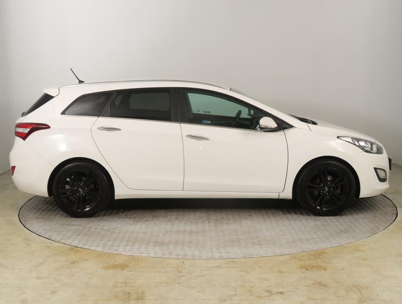 Hyundai i30, 2014