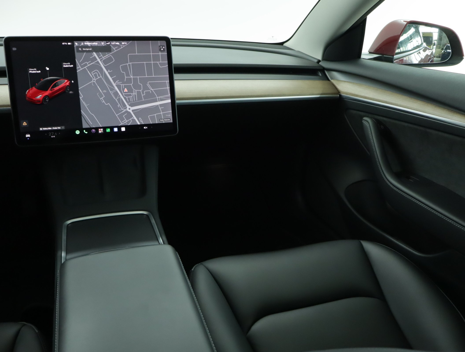 Tesla Model 3 Long Range AWD – fotografie 11