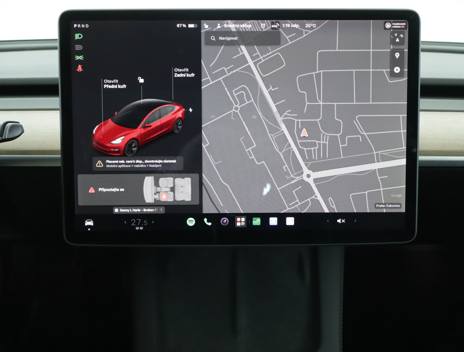 Tesla Model 3 Long Range AWD – fotografie 18