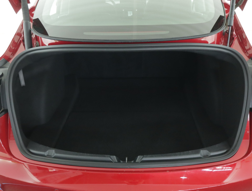 Tesla Model 3, 2021