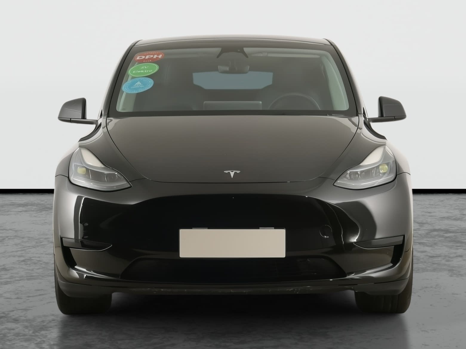 Tesla Model Y - 2023
