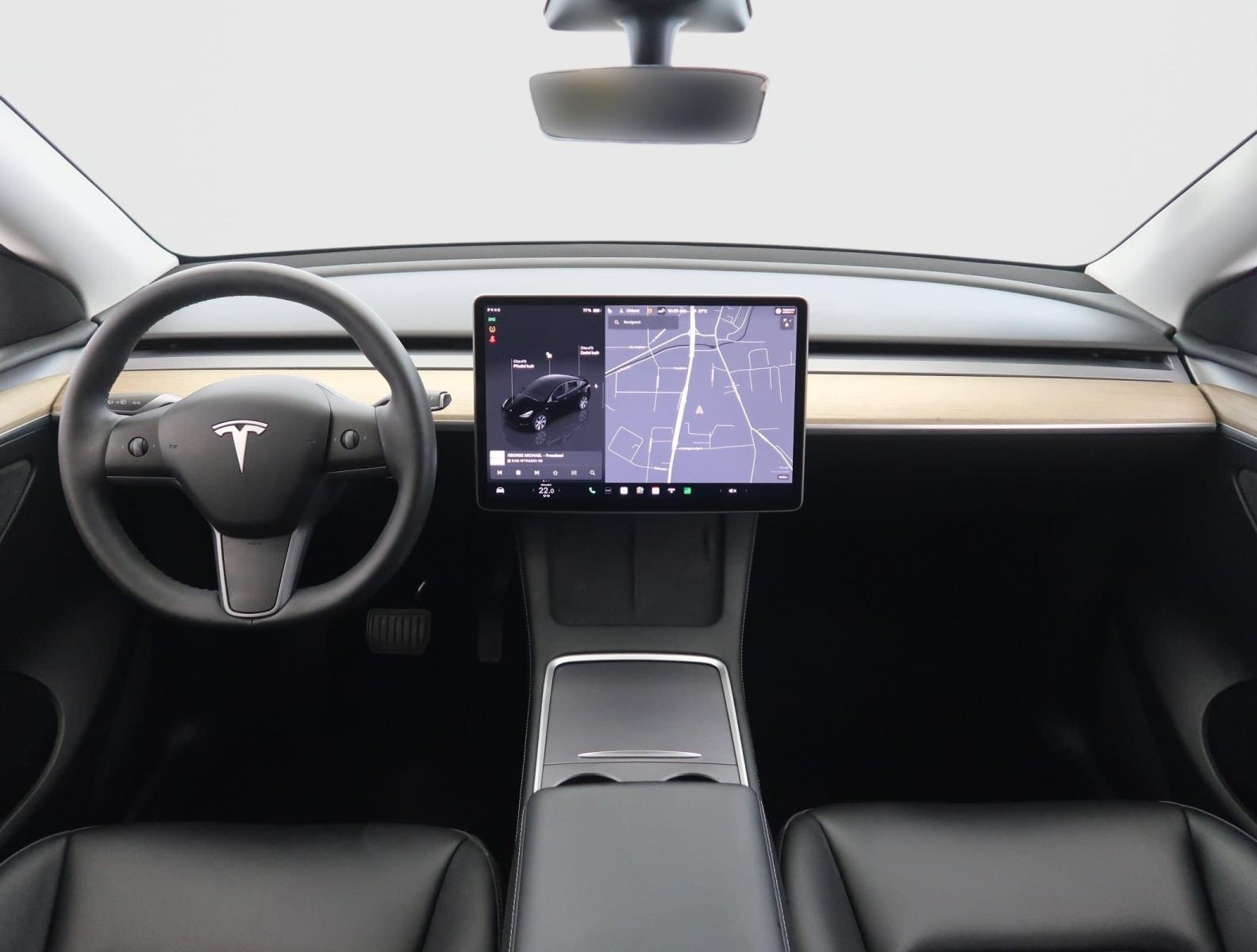 Tesla Model Y - 2023