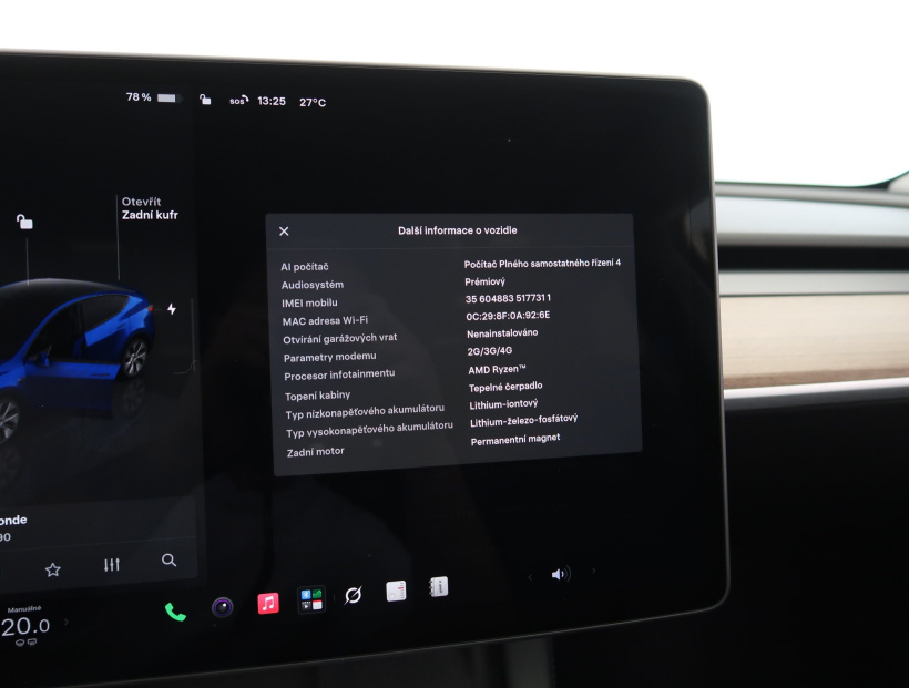 Tesla Model Y, 2024