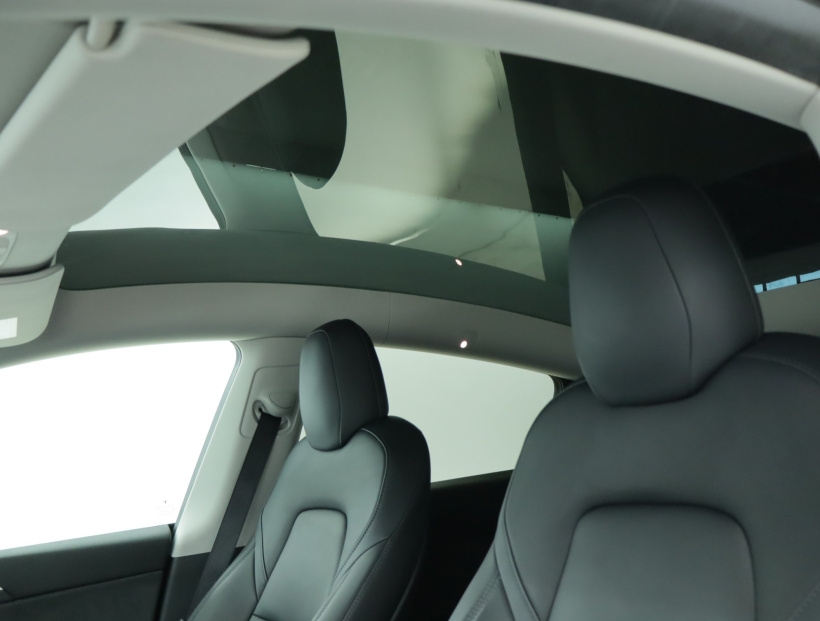 Tesla Model Y, 2022