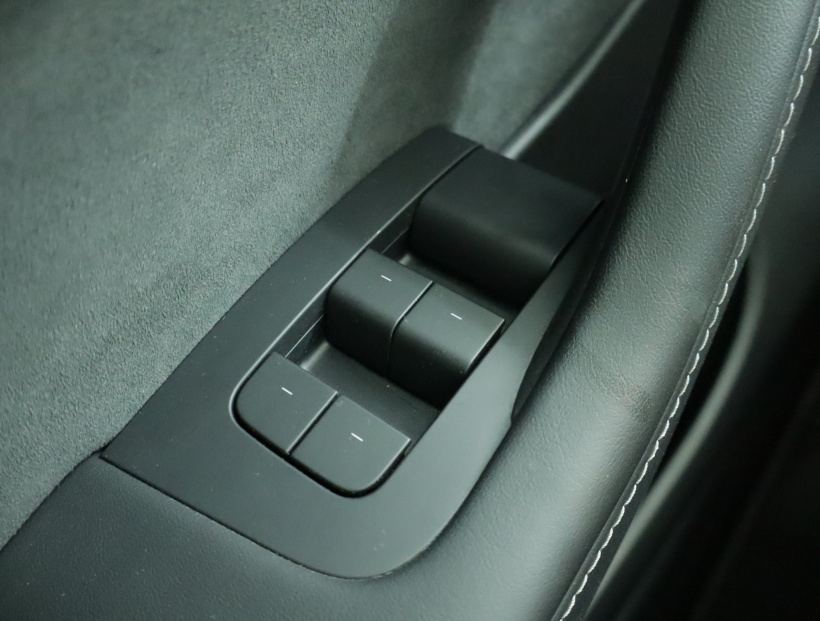 Tesla Model Y, 2022