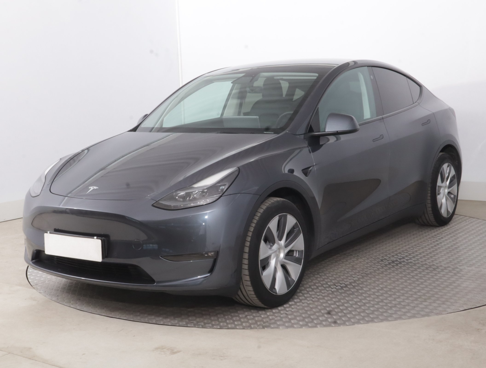 Tesla Model Y - 2022