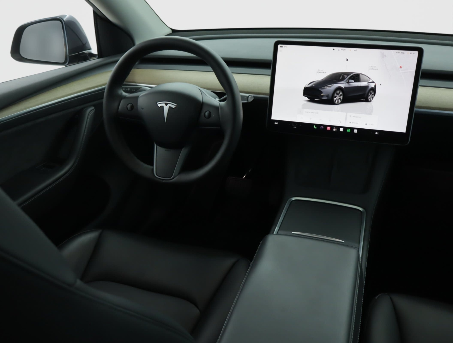 Tesla Model Y Long Range AWD – fotografie 9