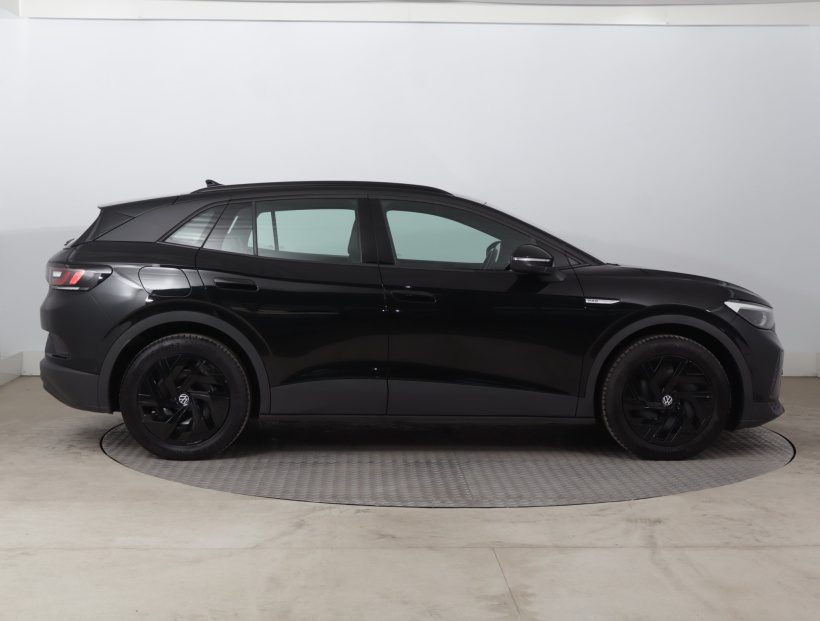 Volkswagen ID.4, 2022