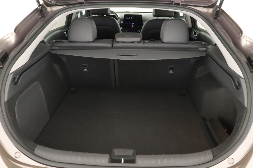 Hyundai Ioniq, 2021