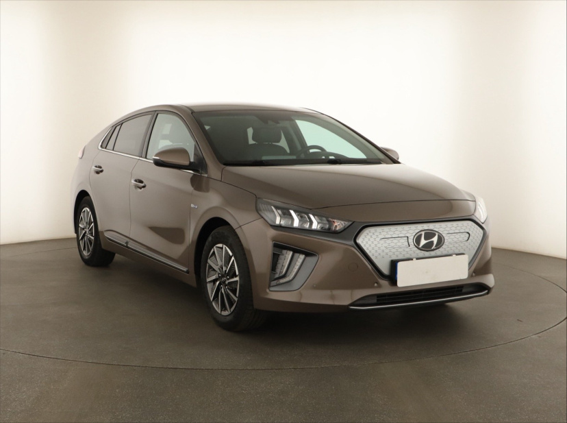 Hyundai Ioniq, 2021