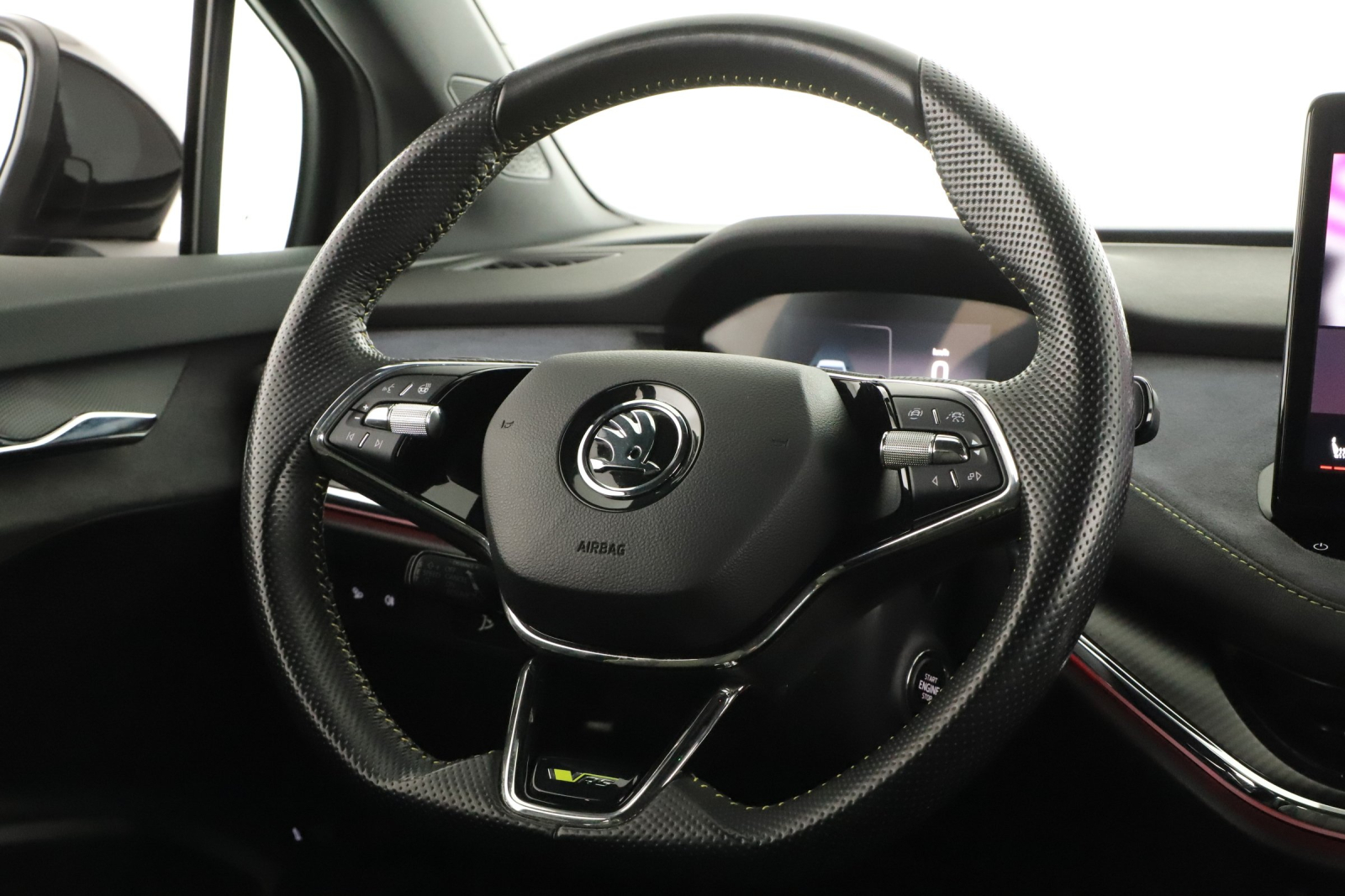 Škoda Enyaq - 2023