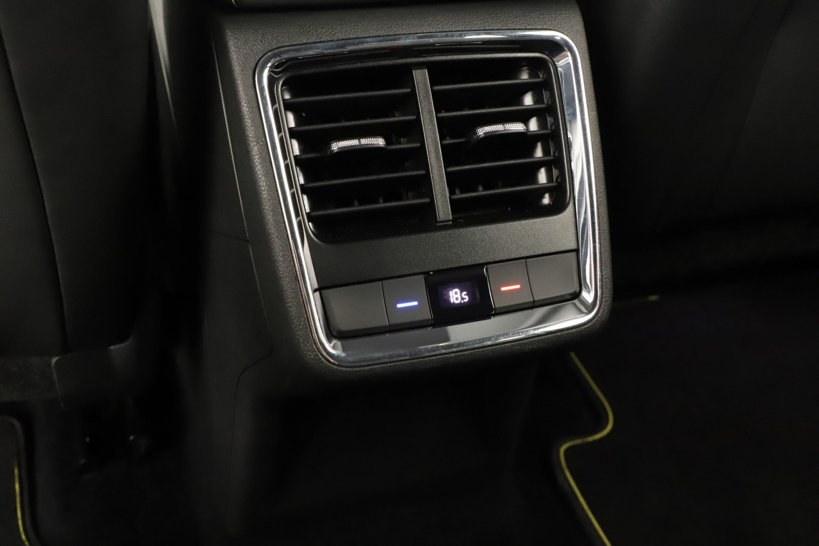 Škoda Enyaq - 2023