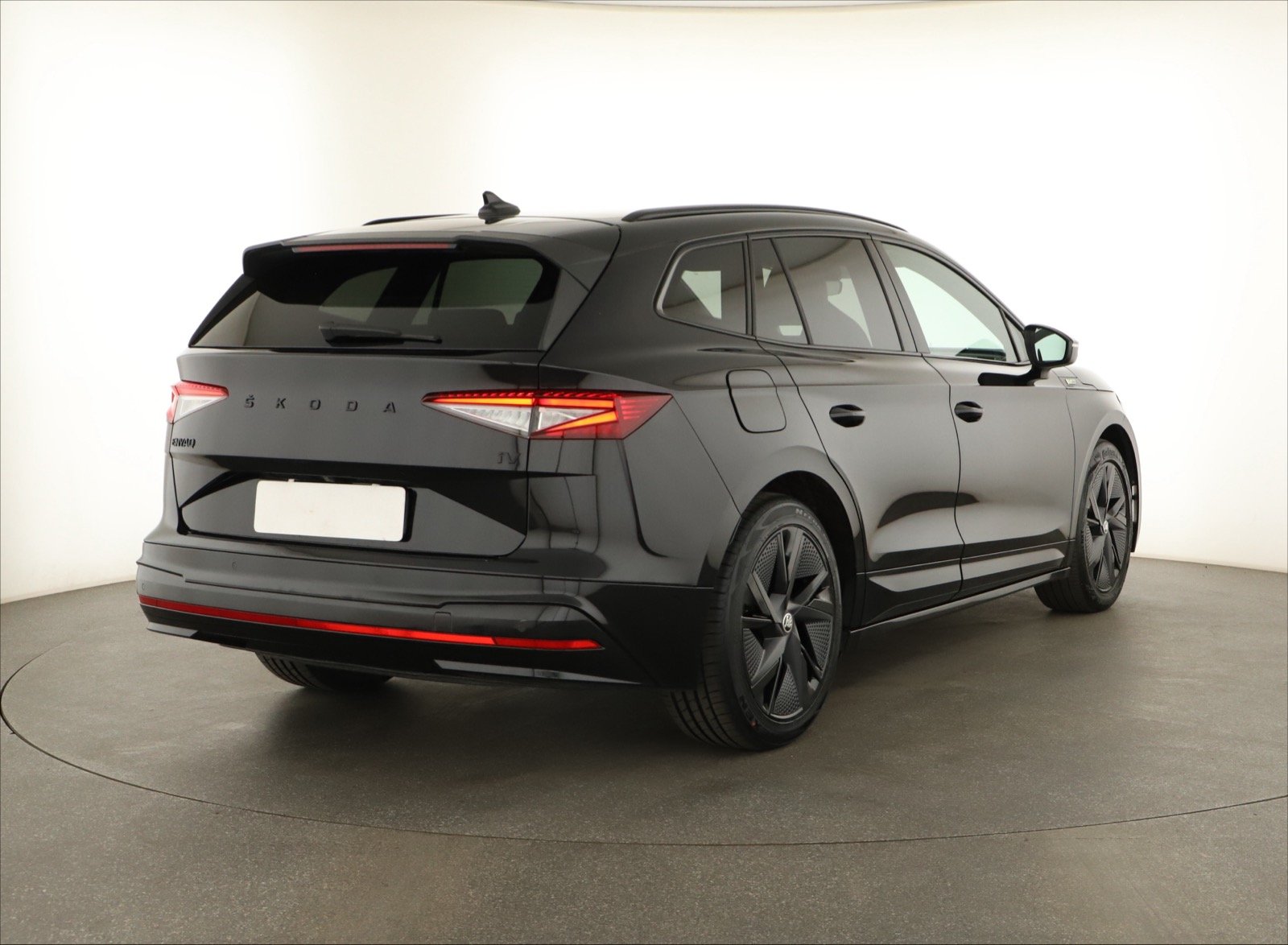 Škoda Enyaq - 2023