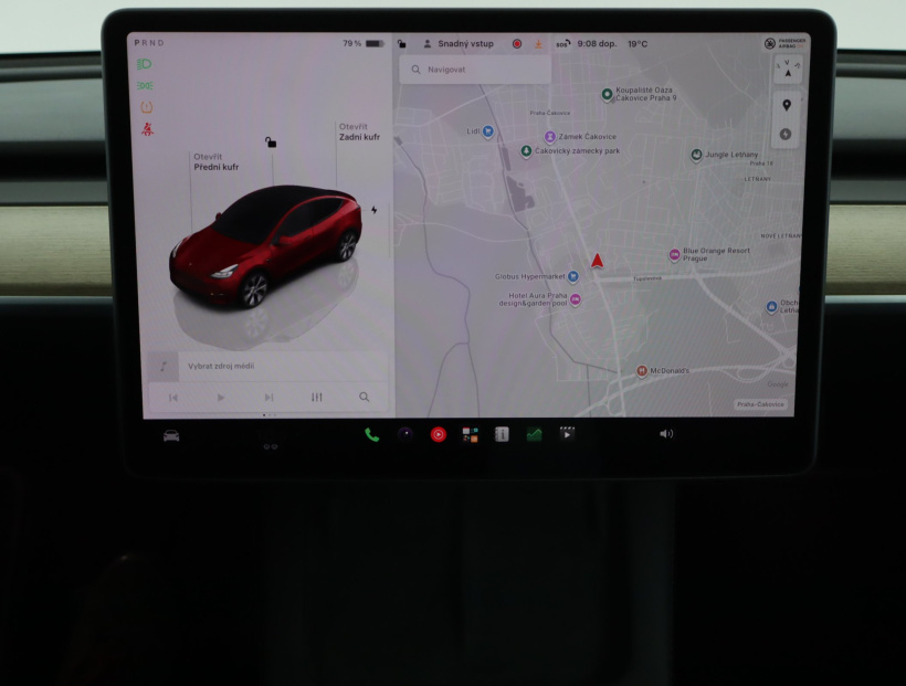 Tesla Model Y, 2022