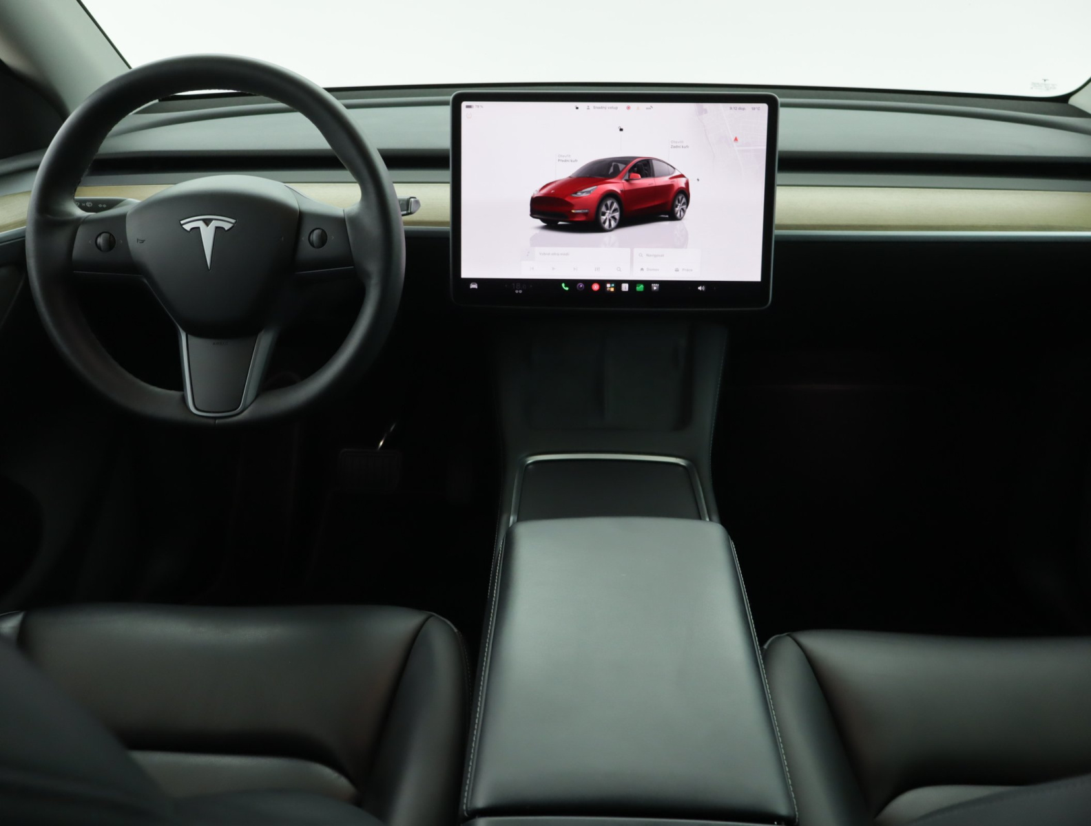 Tesla Model Y Standard Range – fotografie 10