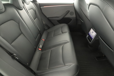 Tesla Model 3 - 2024