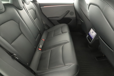 Tesla Model 3 - 2024