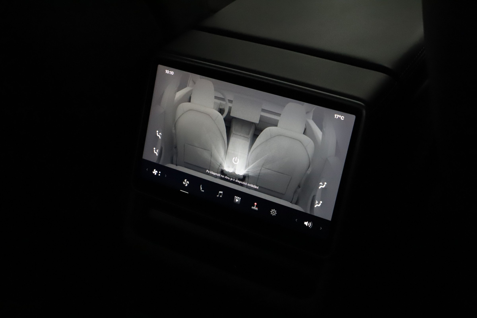Tesla Model 3 Standard Range Plus – fotografie 21