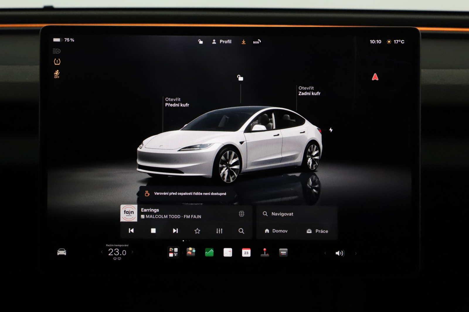 Tesla Model 3 Standard Range Plus – fotografie 22