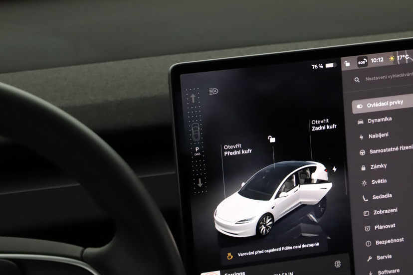 Tesla Model 3, 2024