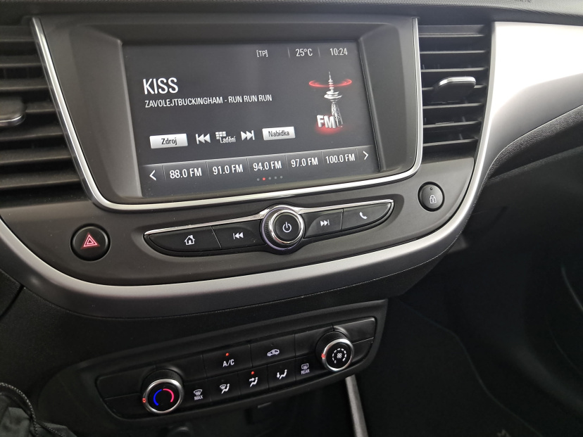 Opel Crossland, 2017