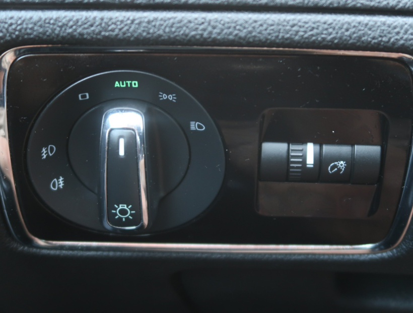 Škoda Superb, 2014