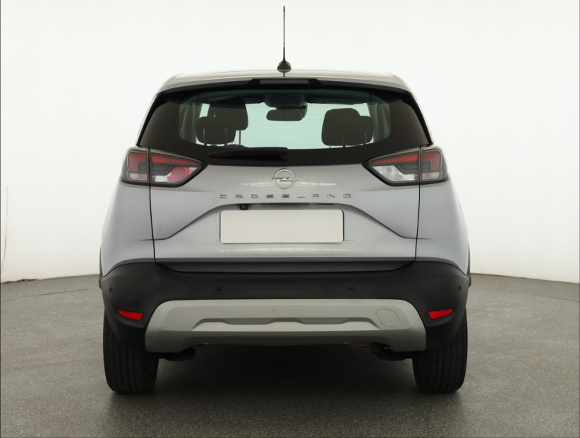 Opel Crossland, 2022