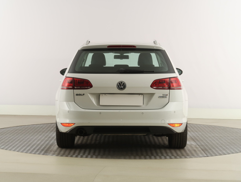 Volkswagen Golf, 2015