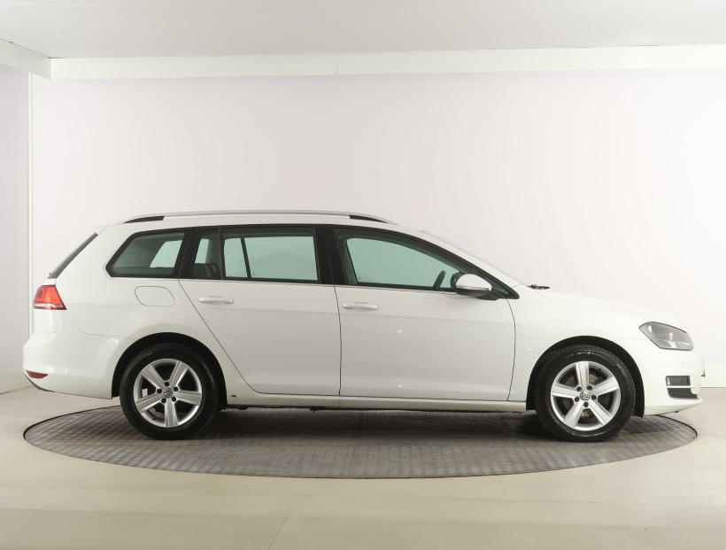 Volkswagen Golf, 2015