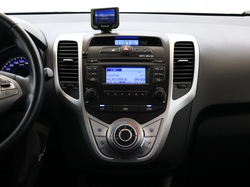Hyundai ix20, 2012