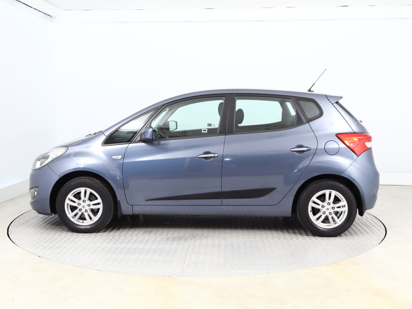 Hyundai ix20, 2012