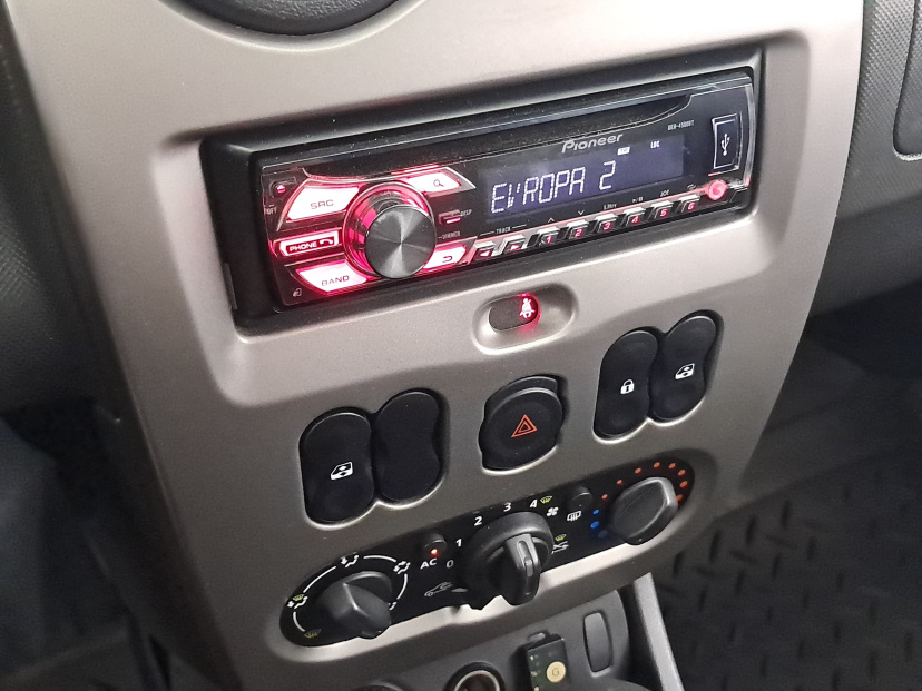 Dacia Duster, 2013