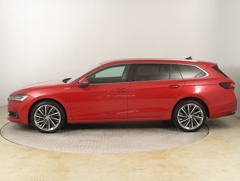 Škoda Superb, 2024