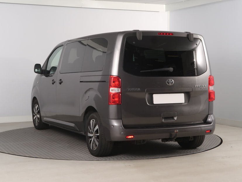 Toyota ProAce Verso, 2017