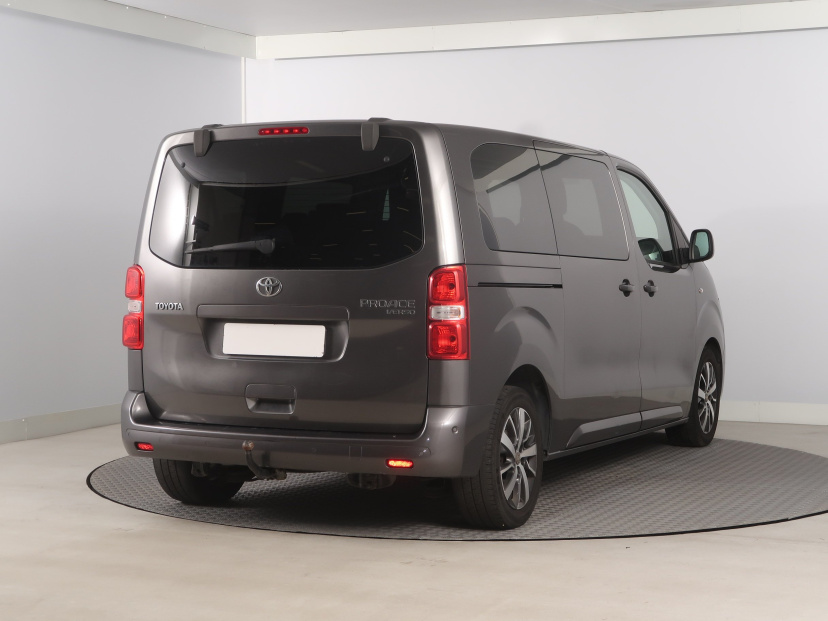 Toyota ProAce Verso, 2017