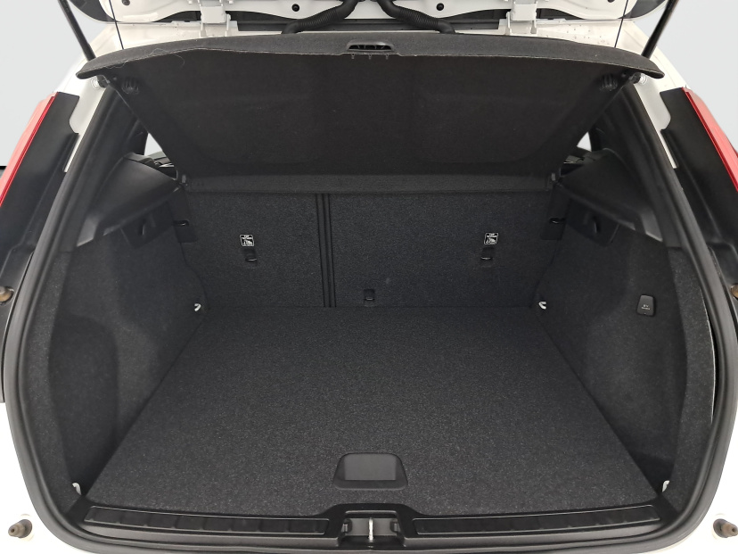 Volvo XC40, 2022