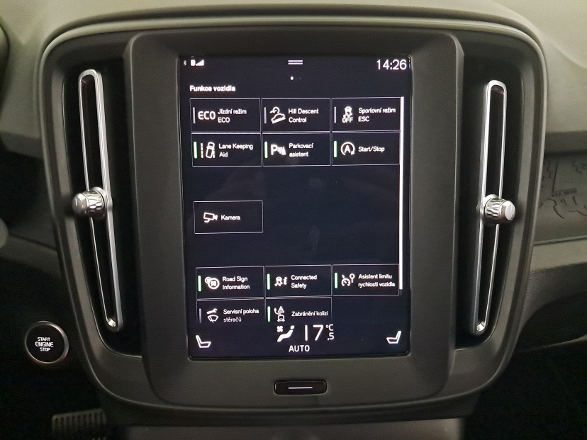 Volvo XC40, 2022