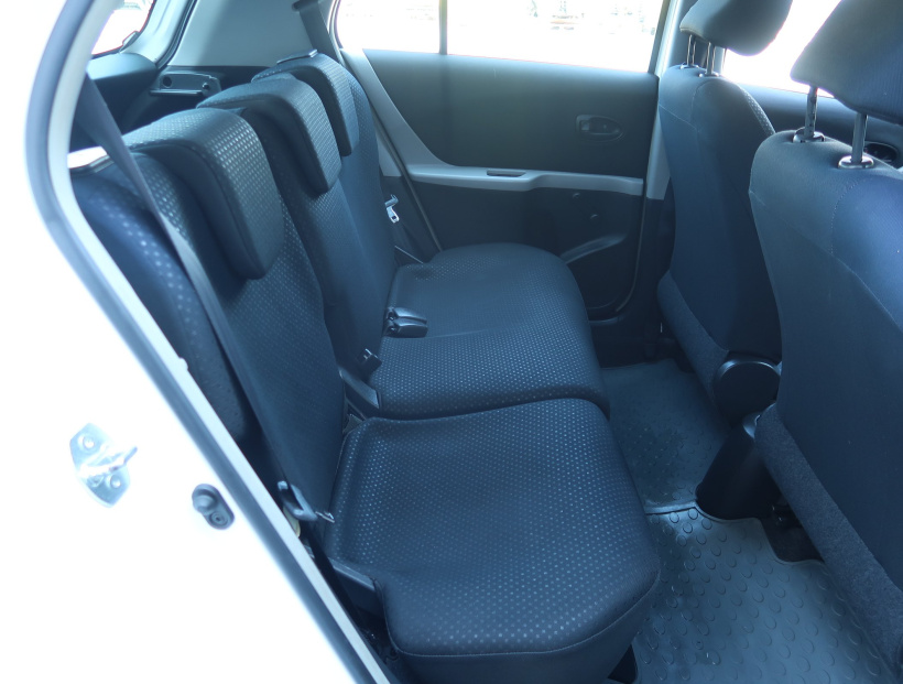 Toyota Yaris, 2010