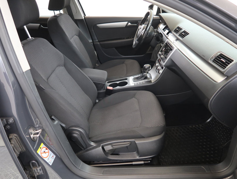 Volkswagen Passat, 2013