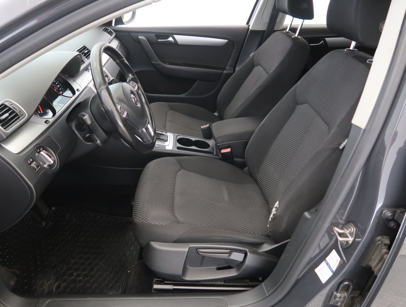 Volkswagen Passat, 2013