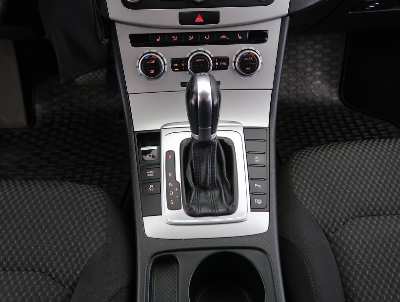 Volkswagen Passat, 2013