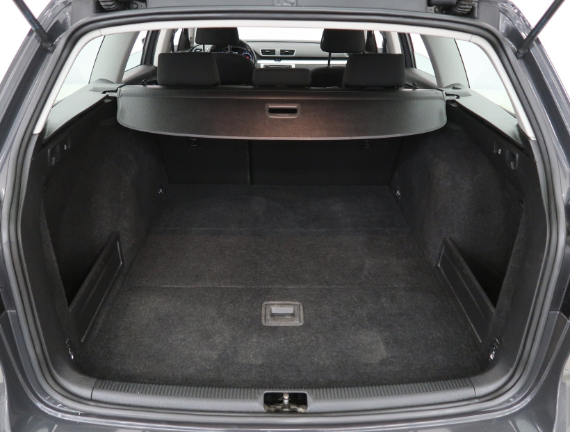 Volkswagen Passat, 2013