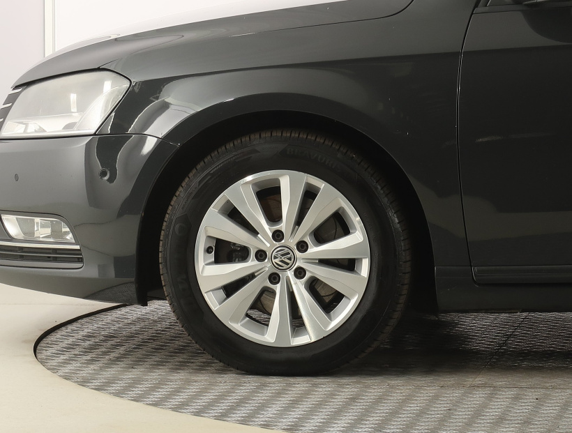 Volkswagen Passat, 2013