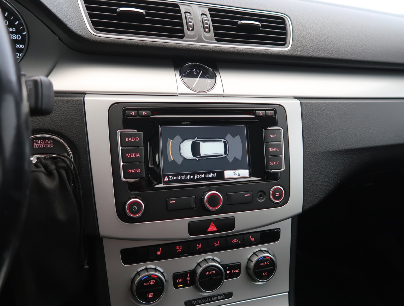 Volkswagen Passat, 2013