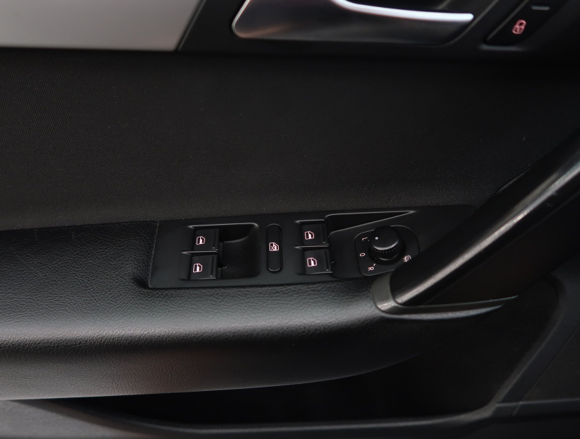 Volkswagen Passat, 2013