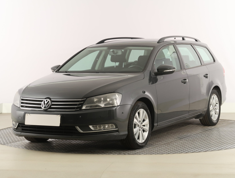 Volkswagen Passat, 2013