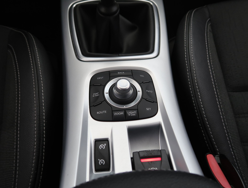 Renault Laguna, 2008