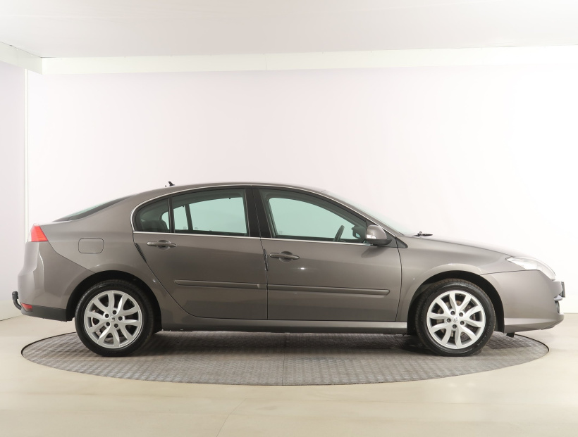 Renault Laguna, 2008