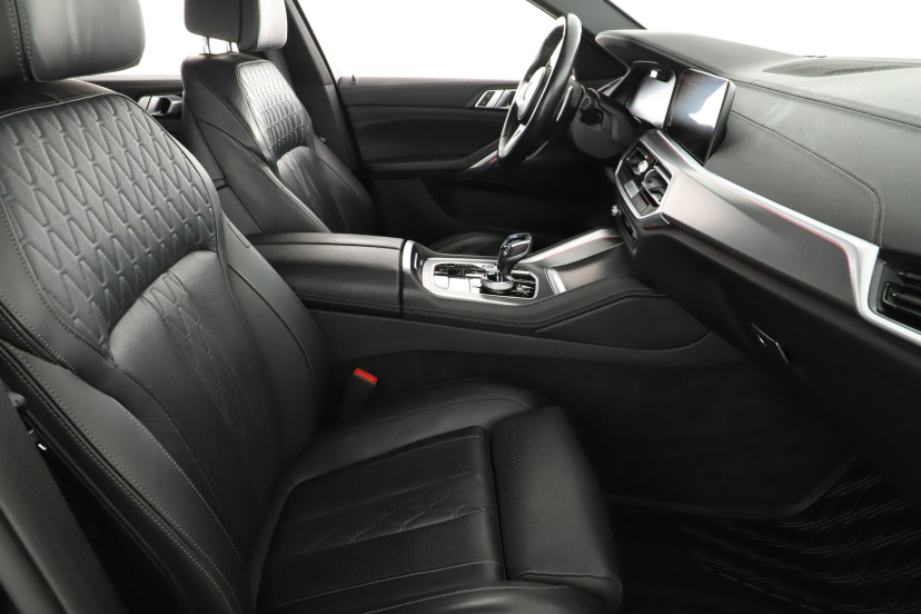 BMW X6, 2022