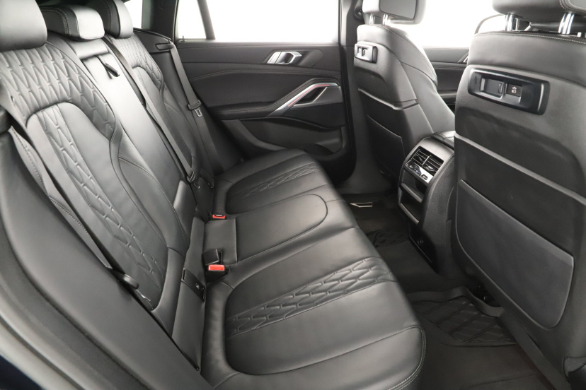 BMW X6, 2022